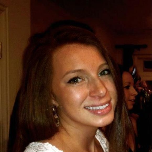 Meet your Posher, Erika - Picture 1 of 1